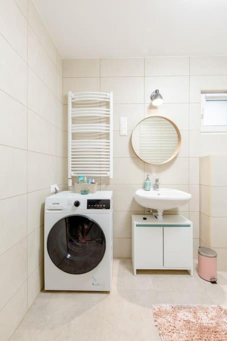 Szondi Corner Apartman Budapest Kültér fotó