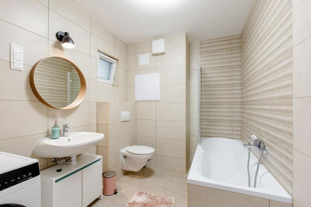 Szondi Corner Apartman Budapest Kültér fotó